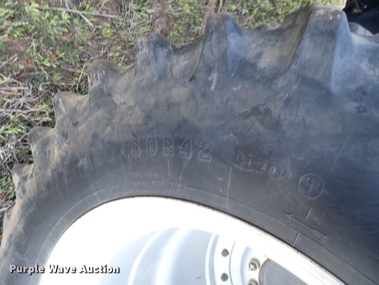 image for item DJ5511 2004 Challenger 670  combine