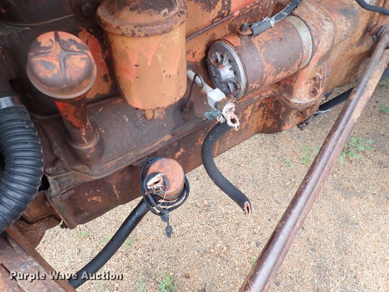 image for item DJ5715 Ford  tractor