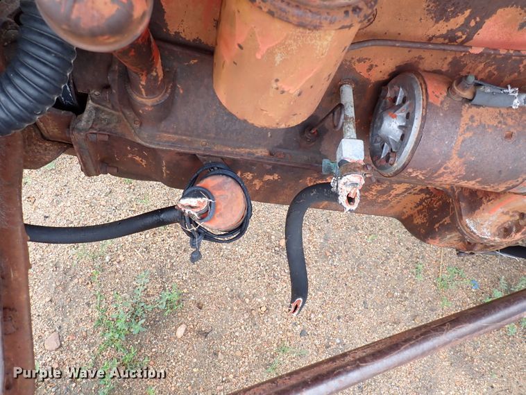 image for item DJ5715 Ford  tractor