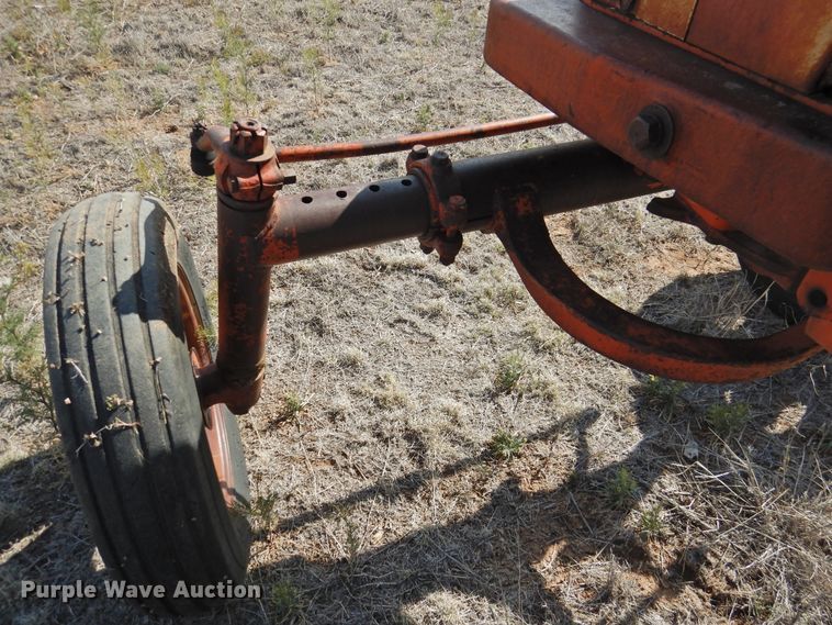 image for item DJ8441 1958 Case 711-B  tractor