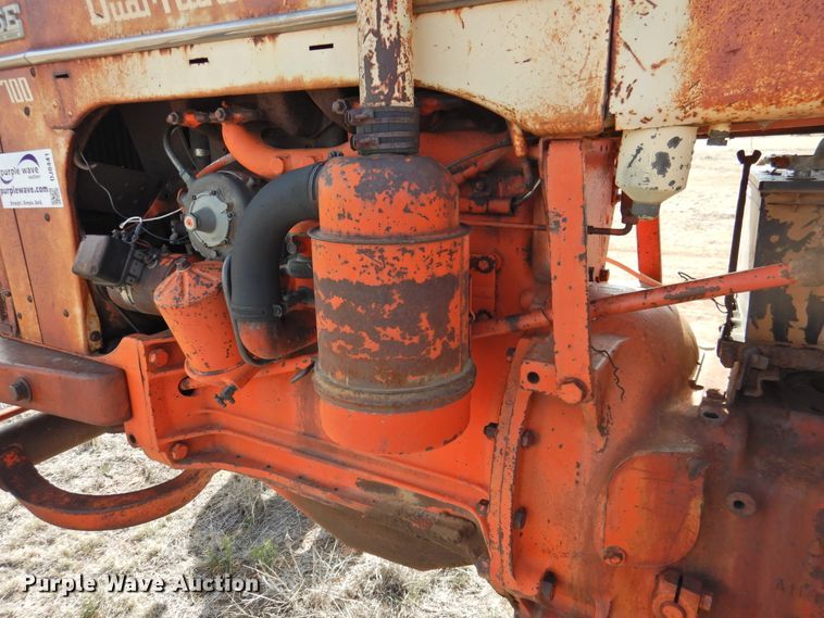 image for item DJ8441 1958 Case 711-B  tractor