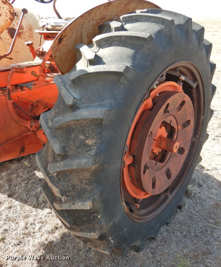 image for item DJ8441 1958 Case 711-B  tractor