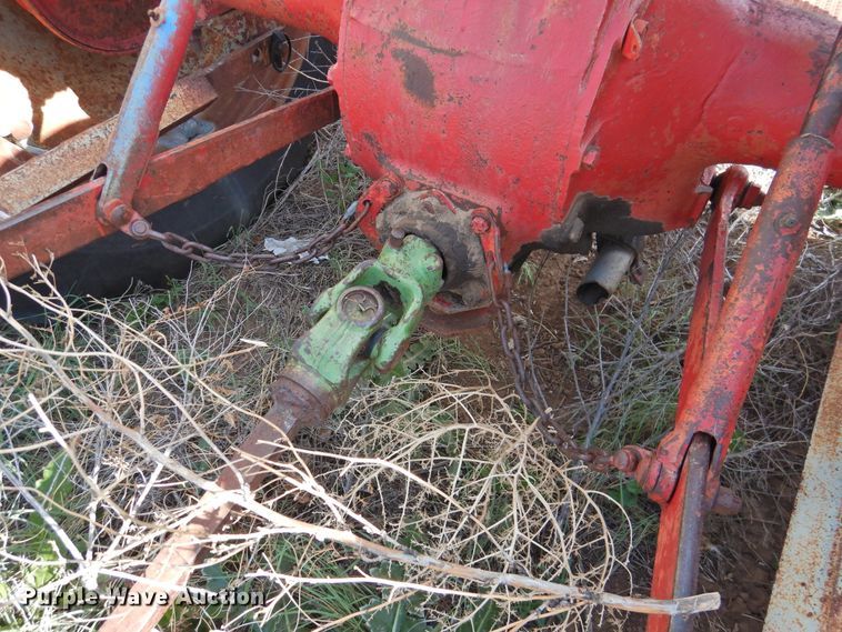 image for item DJ8442 1952 Ford 8N  tractor