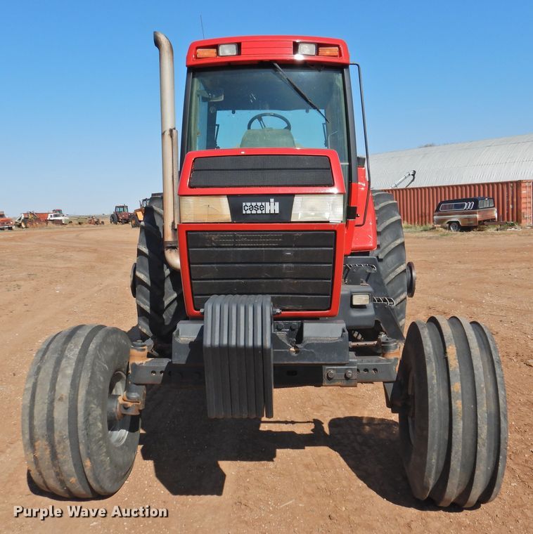 image for item DJ8444 1989 Case IH 7140  tractor
