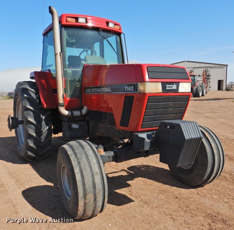 image for item DJ8444 1989 Case IH 7140  tractor