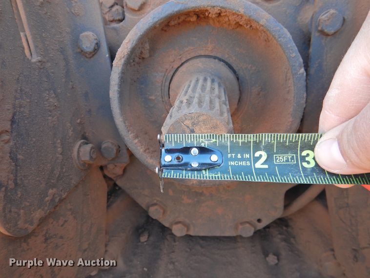 image for item DJ8444 1989 Case IH 7140  tractor