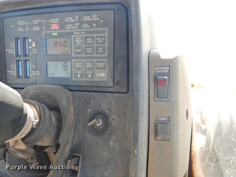 image for item DJ8444 1989 Case IH 7140  tractor