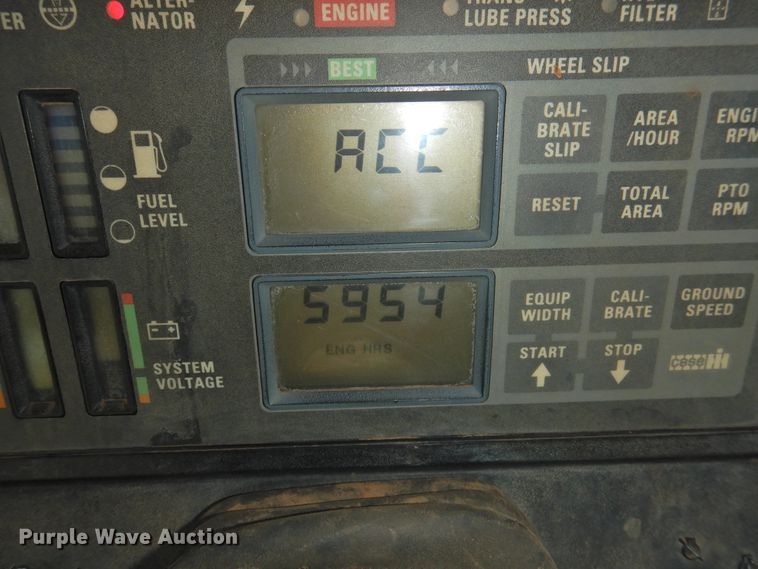 image for item DJ8444 1989 Case IH 7140  tractor