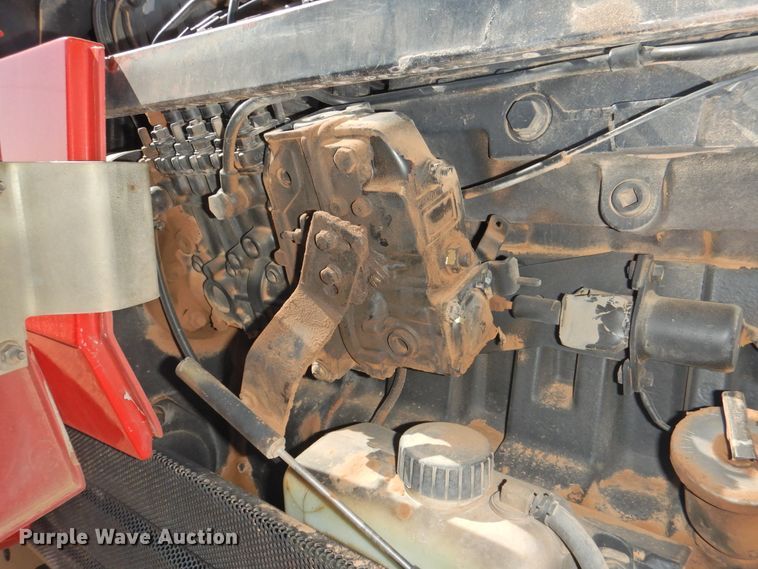 image for item DJ8444 1989 Case IH 7140  tractor