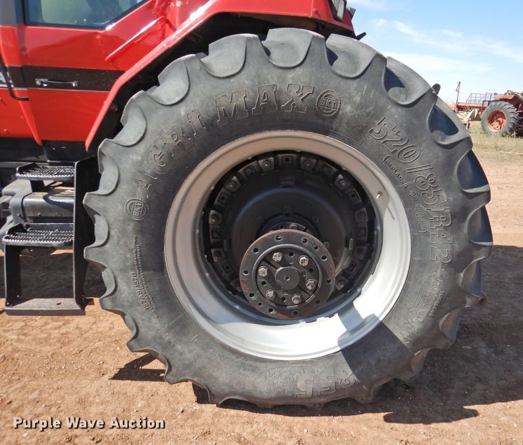 image for item DJ8444 1989 Case IH 7140  tractor