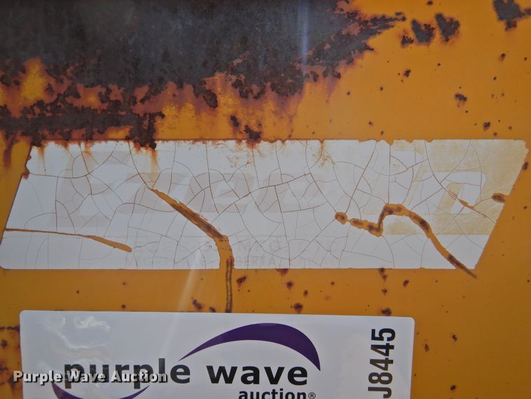 image for item DJ8445 Ezee-On  loader