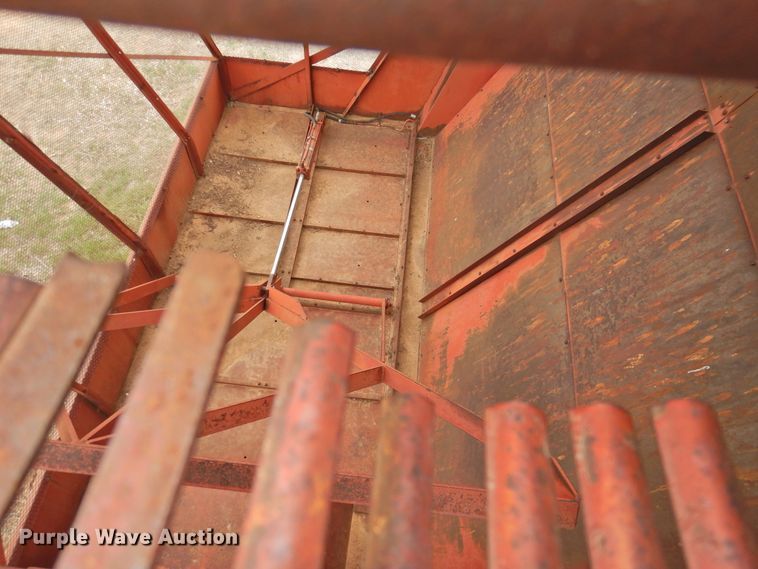 image for item DJ8448 International 1400  cotton stripper