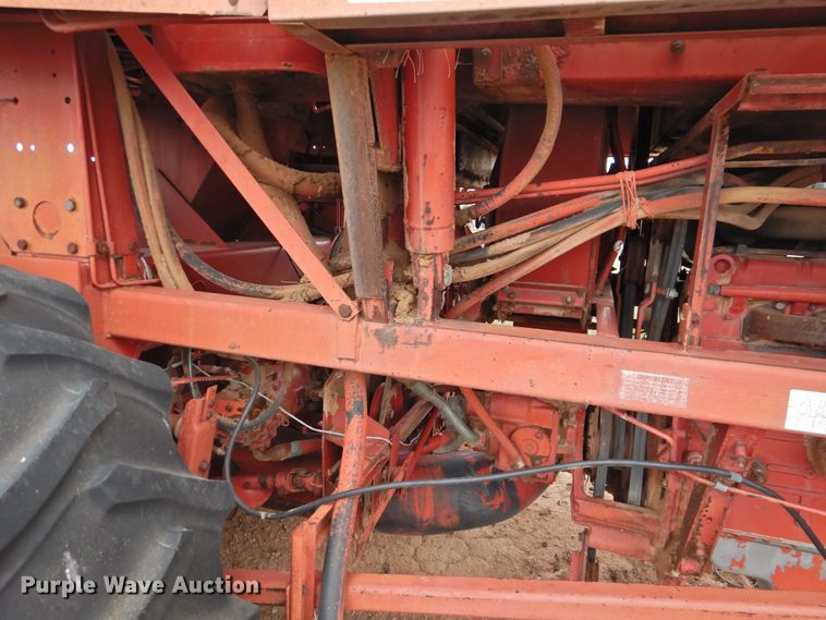 image for item DJ8448 International 1400  cotton stripper