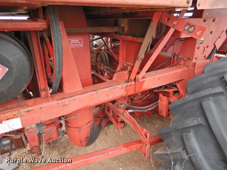 image for item DJ8448 International 1400  cotton stripper