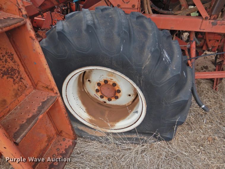 image for item DJ8448 International 1400  cotton stripper