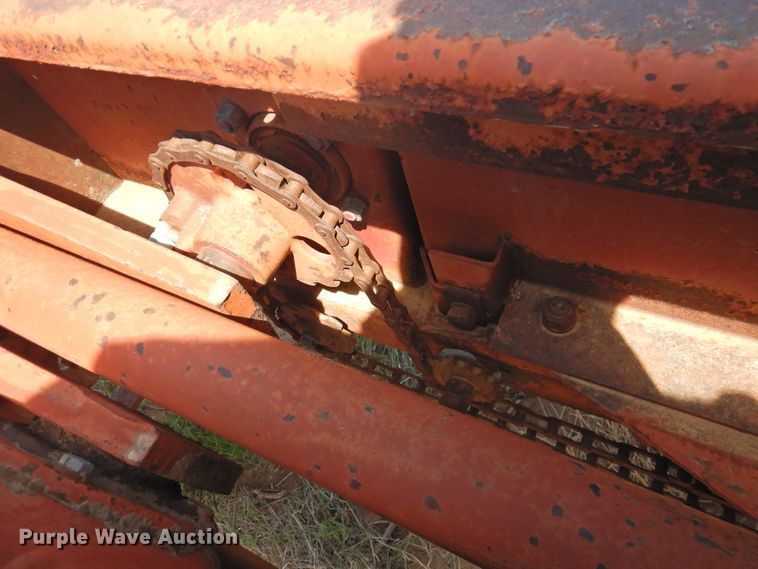 image for item DJ8449 (2) small square balers