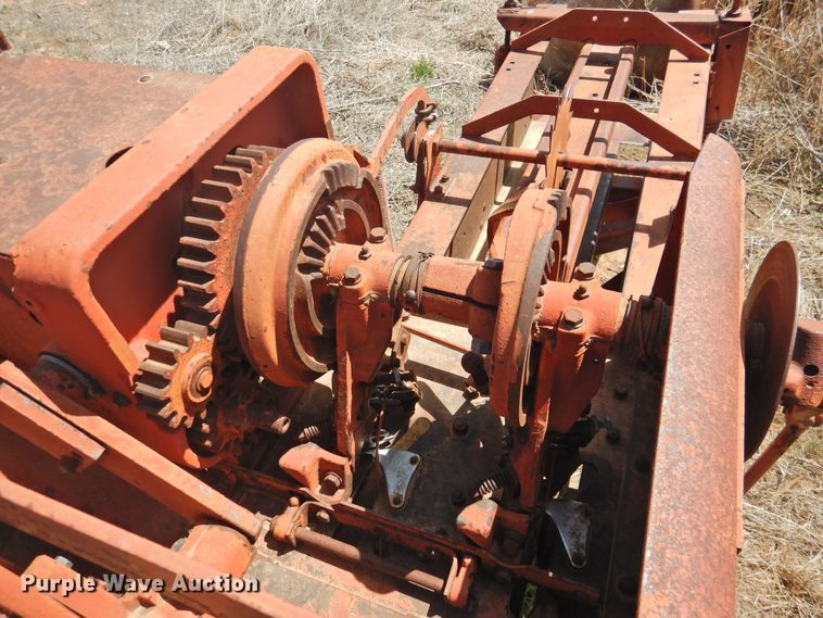 image for item DJ8449 (2) small square balers