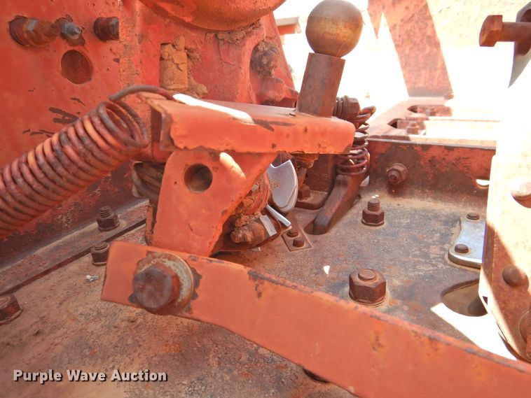 image for item DJ8449 (2) small square balers