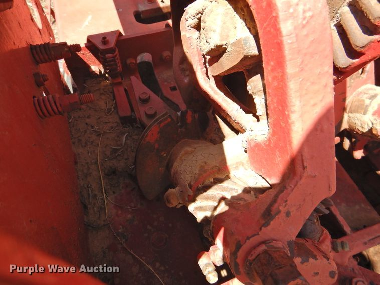 image for item DJ8449 (2) small square balers