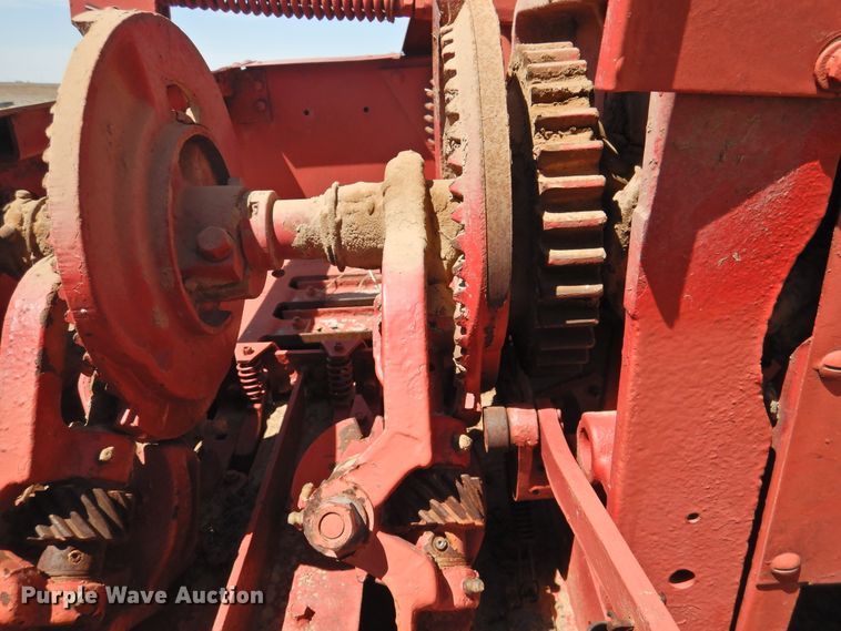 image for item DJ8449 (2) small square balers