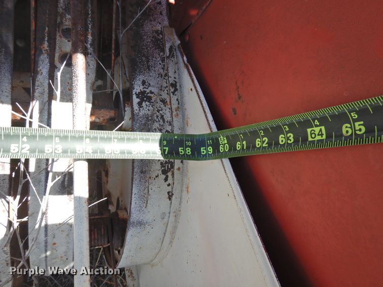 image for item DJ8449 (2) small square balers