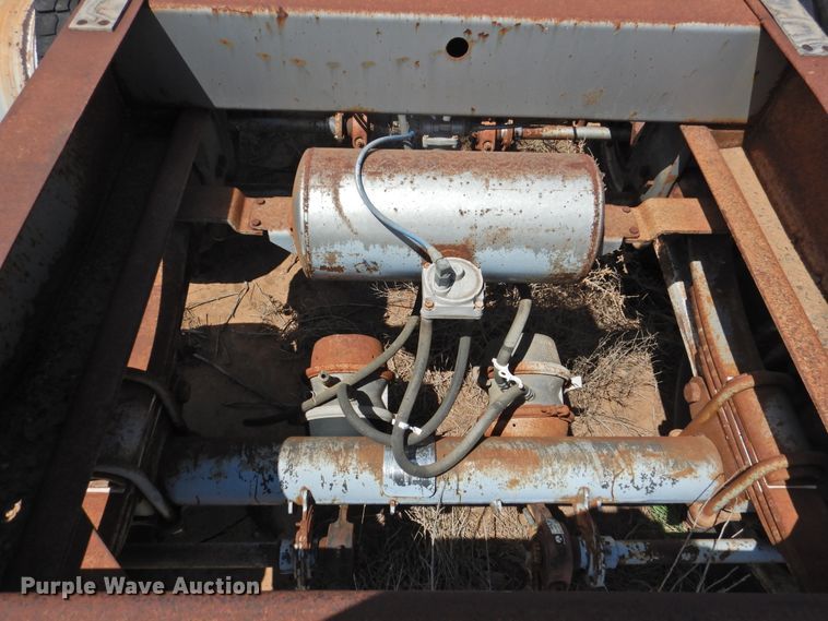 image for item DJ8457 Axles