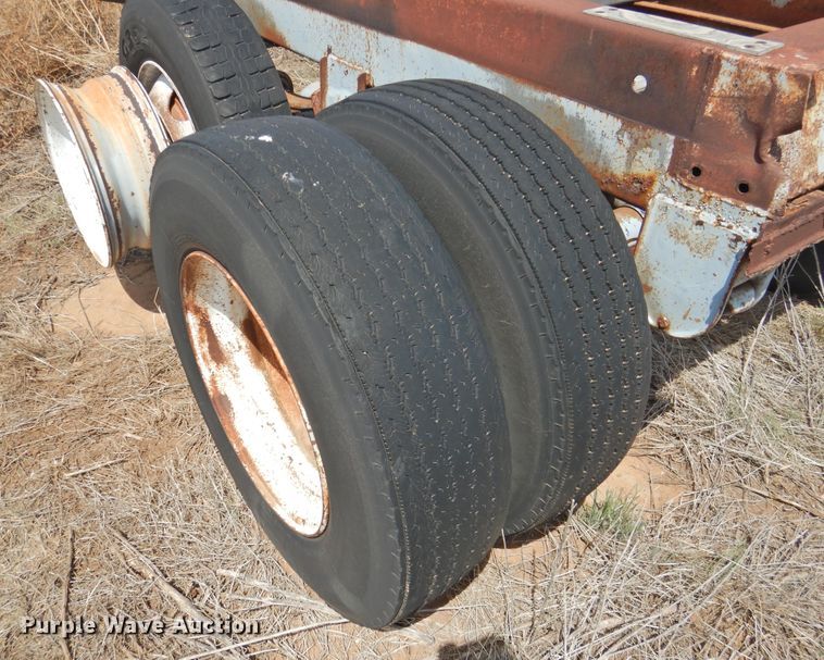 image for item DJ8457 Axles