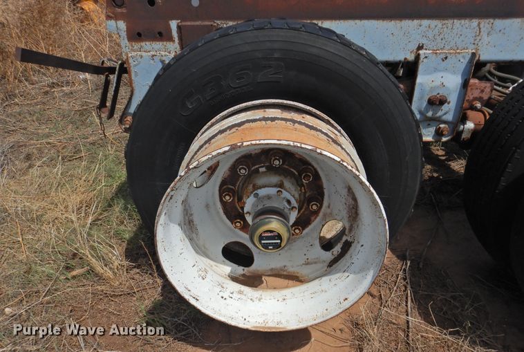 image for item DJ8457 Axles