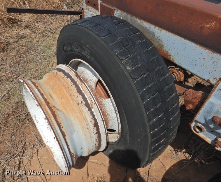 image for item DJ8457 Axles