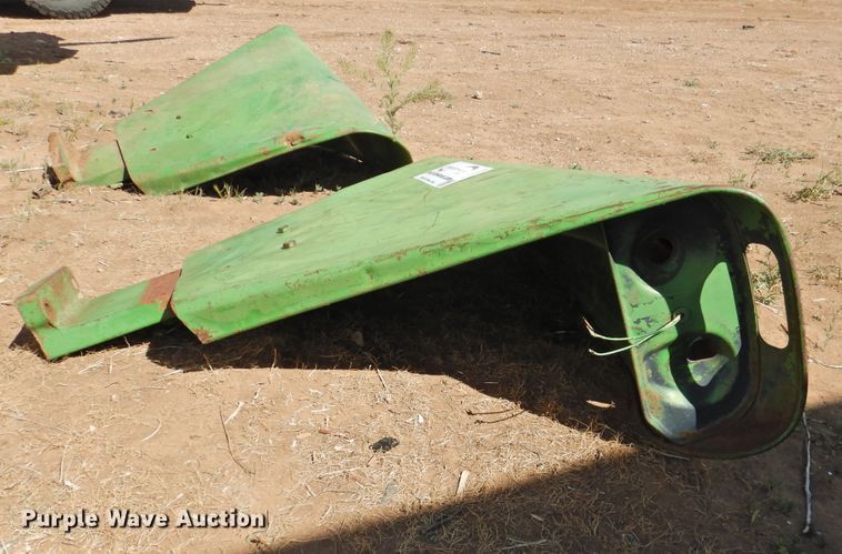 image for item DJ8458 John Deere 4020 tractor fenders