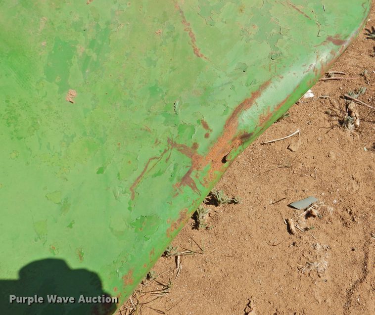 image for item DJ8458 John Deere 4020 tractor fenders