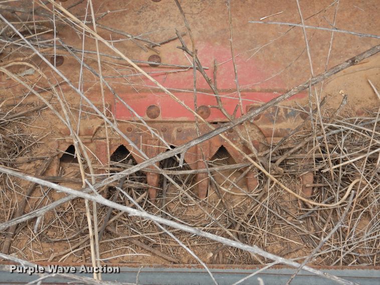 image for item DJ8459 International 1480  combine