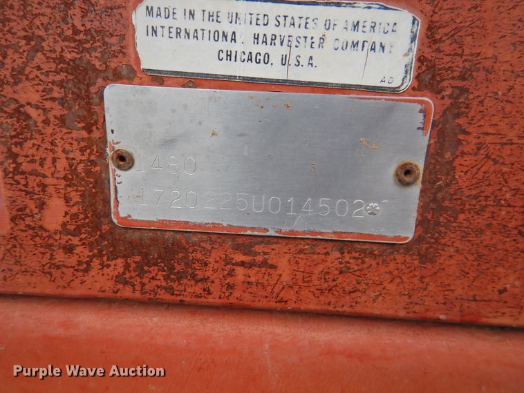 image for item DJ8459 International 1480  combine