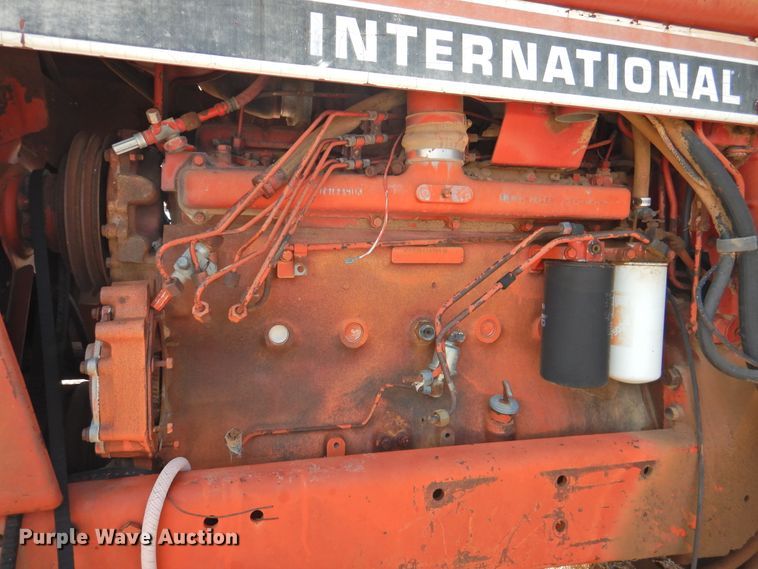 image for item DJ8463 1980 International 1486  tractor