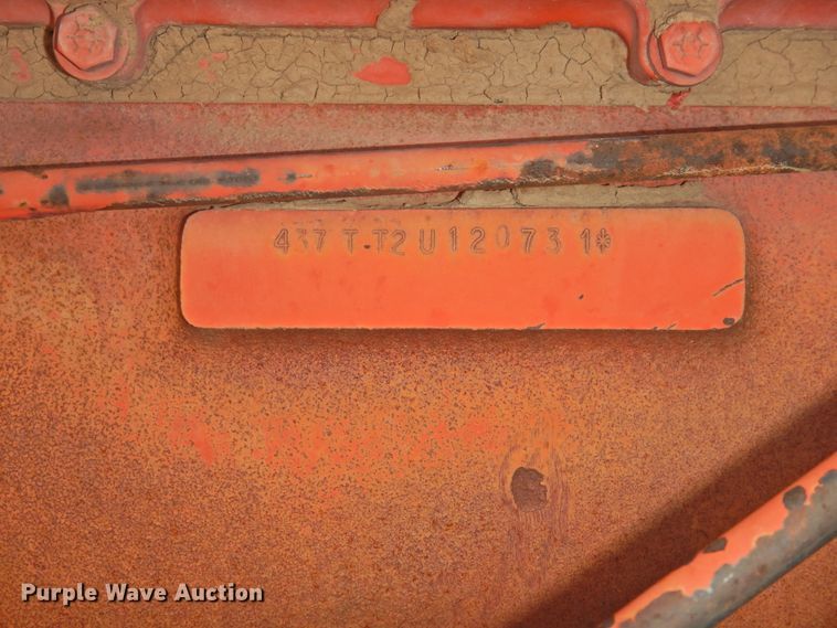 image for item DJ8463 1980 International 1486  tractor