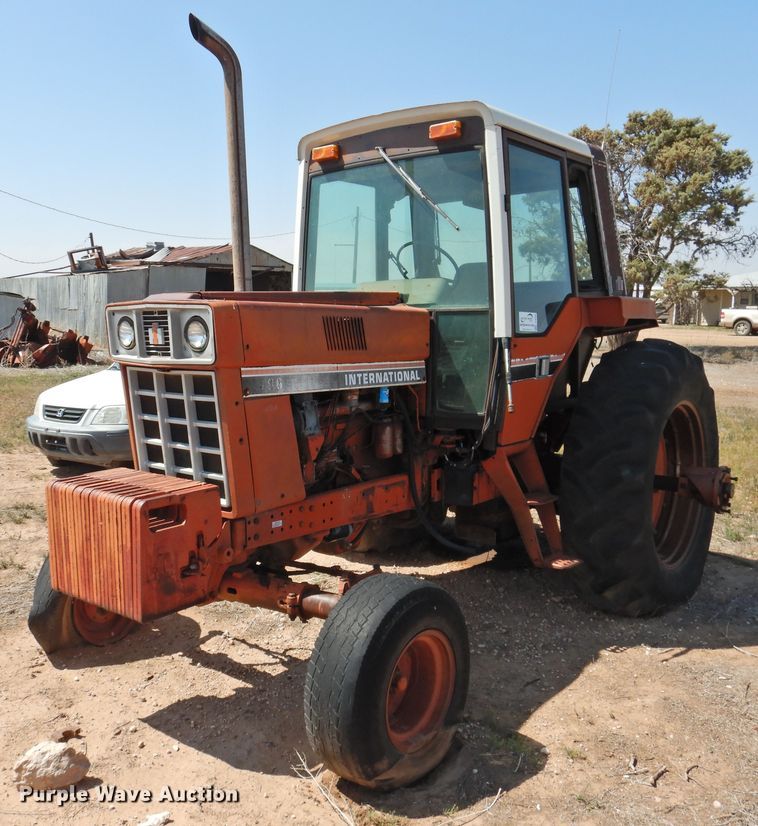image for item DJ8465 1980 International 1486  tractor