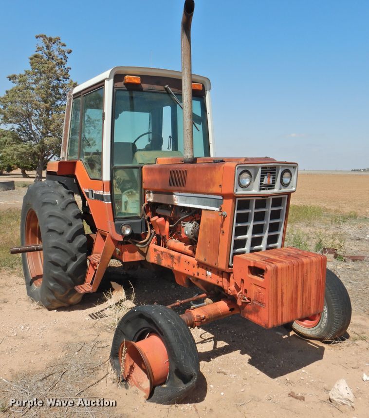image for item DJ8465 1980 International 1486  tractor