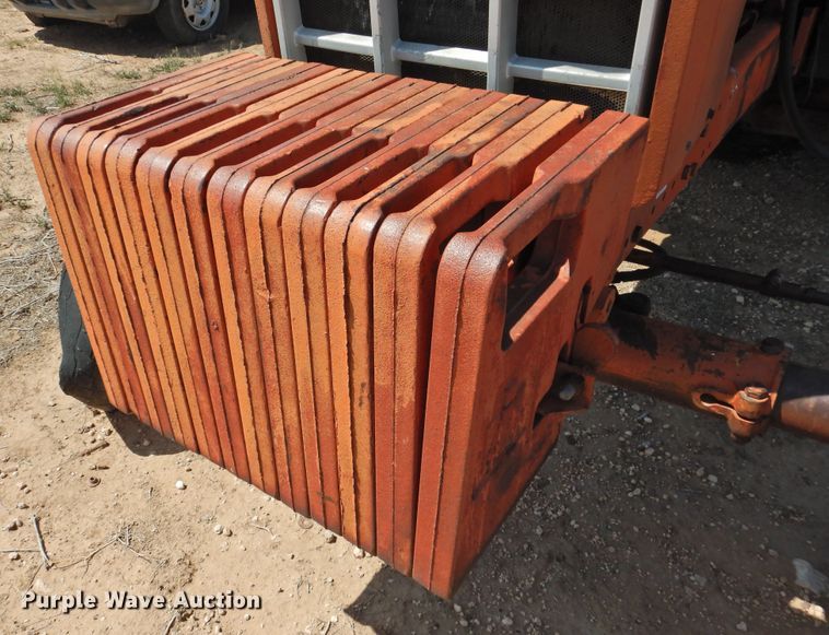 image for item DJ8465 1980 International 1486  tractor