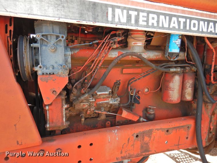 image for item DJ8465 1980 International 1486  tractor