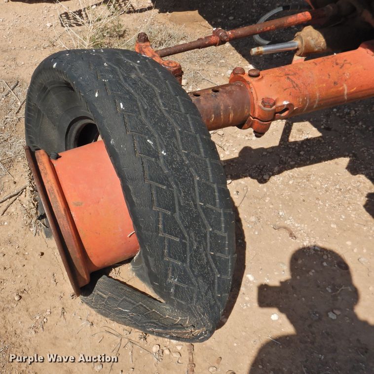 image for item DJ8465 1980 International 1486  tractor