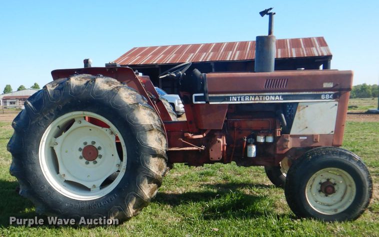 image for item DK5613 International 684  tractor