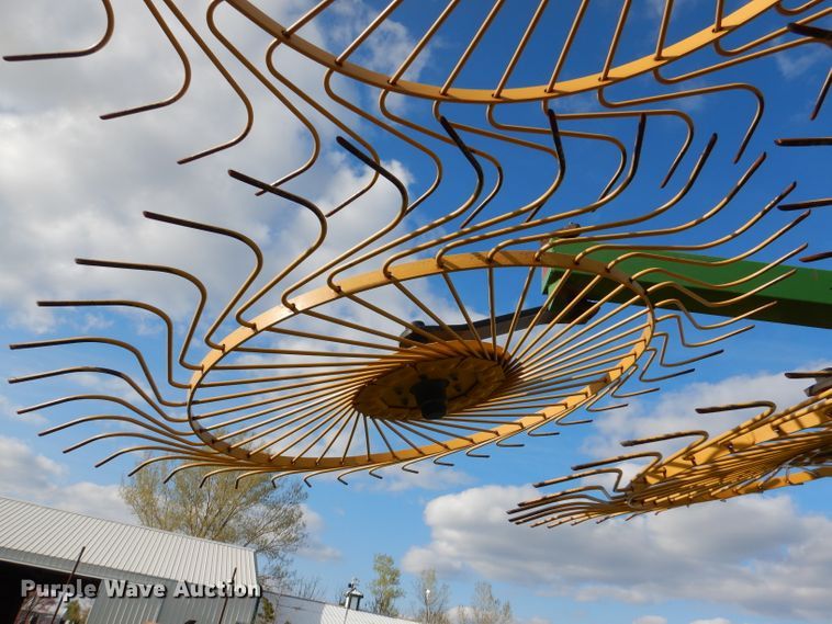 image for item DL2996 2014 Ogden Hay Runner hay rake