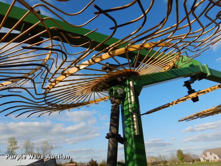 image for item DL2996 2014 Ogden Hay Runner hay rake