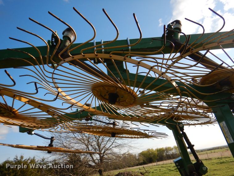 image for item DL2996 2014 Ogden Hay Runner hay rake