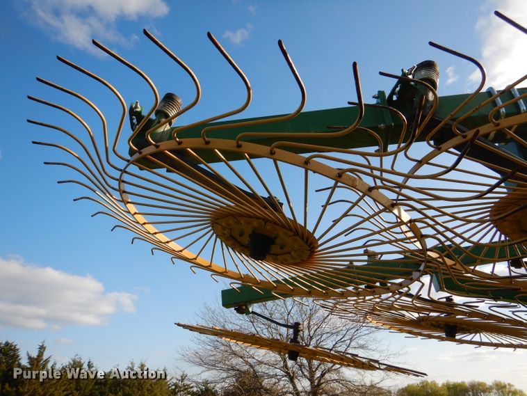 image for item DL2996 2014 Ogden Hay Runner hay rake