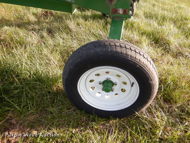 image for item DL2996 2014 Ogden Hay Runner hay rake