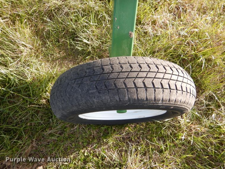 image for item DL2996 2014 Ogden Hay Runner hay rake