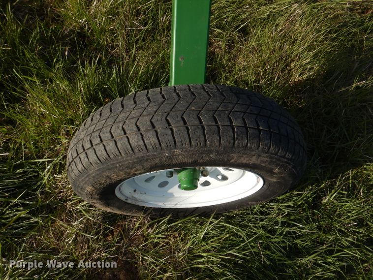 image for item DL2996 2014 Ogden Hay Runner hay rake