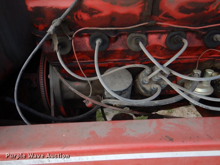 image for item DL2999 Hesston 6600  windrower