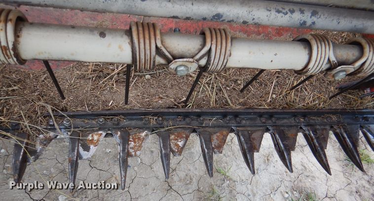 image for item DL2999 Hesston 6600  windrower